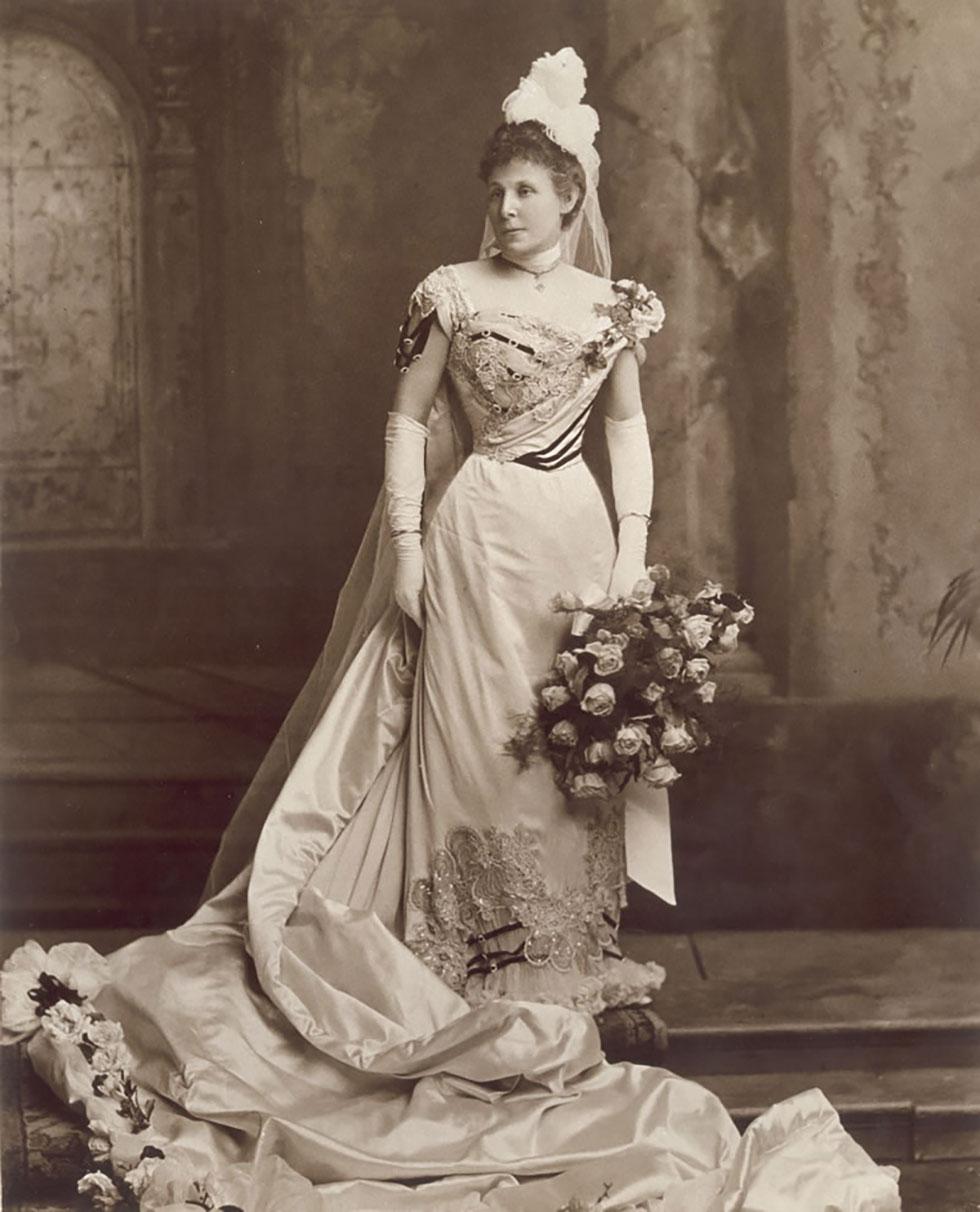 Jane Barton in June 1902, when she attended the coronation of King Edward VII and Queen Alexandra. National Library of Australia.